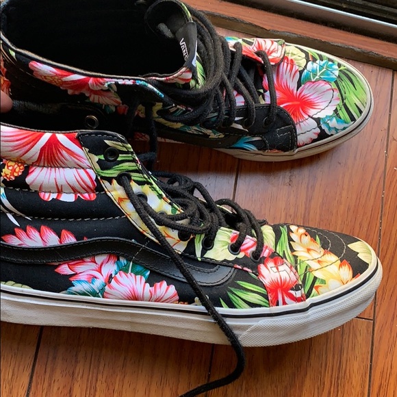Hawaiian High top vans - Picture 6 of 7